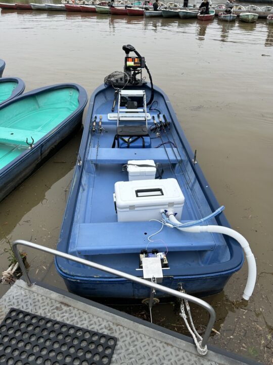 高滝湖のボートセッティング