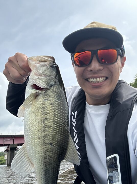 鳥居スロープでキャッチした1本目40cm